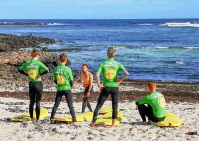 surfkurs fuerteventura surfvilla